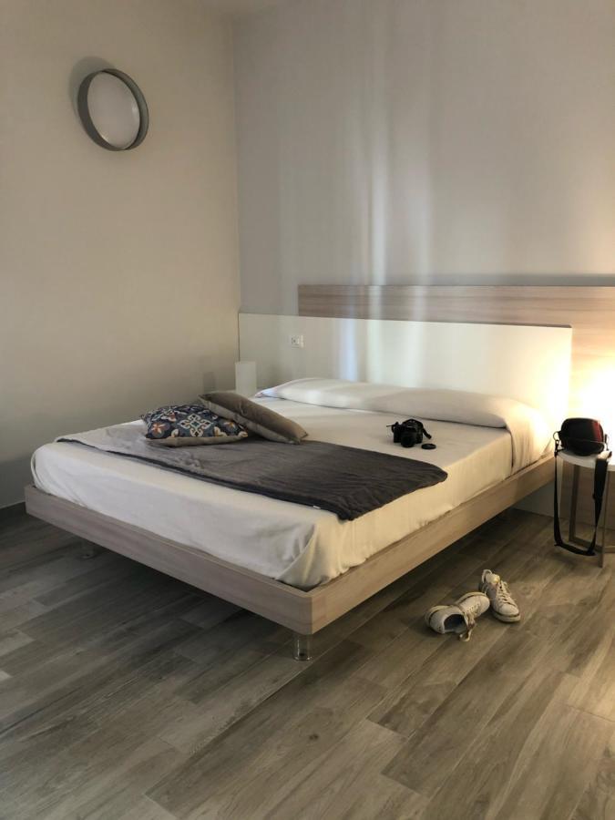 Le Suite Polistena Exterior foto